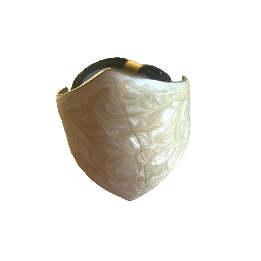 Ficcare Pearlized Enamel Metal Ponytail Holder